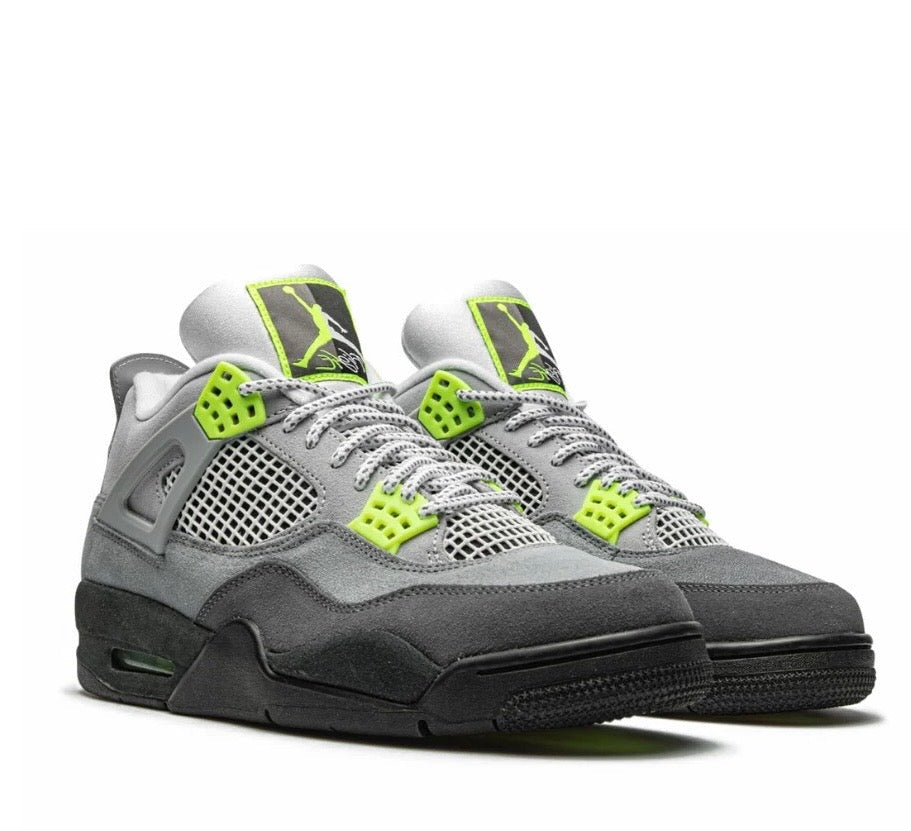 AIR JORDAN 4 RETRO SE "Neon"