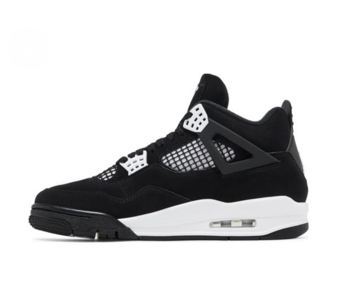 Air Jordan 4 Retro “Thunder White”