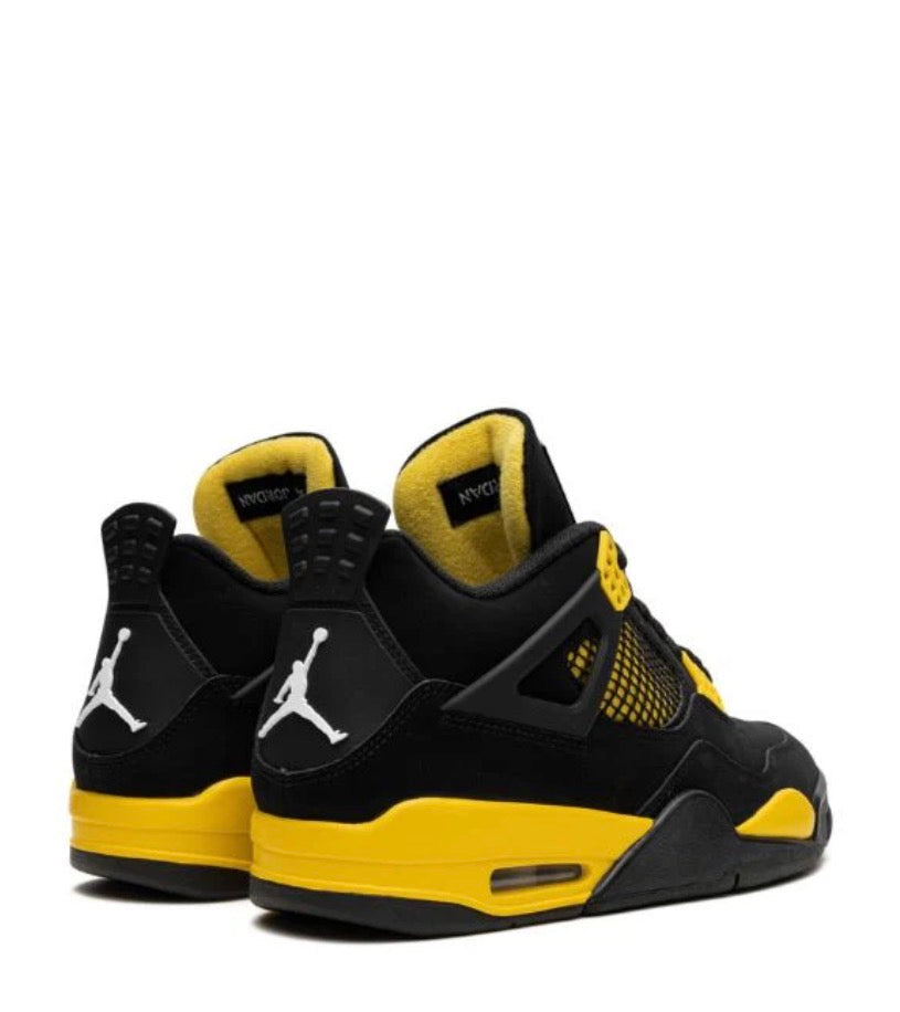 Air Jordan 4 Retro “Thunder”