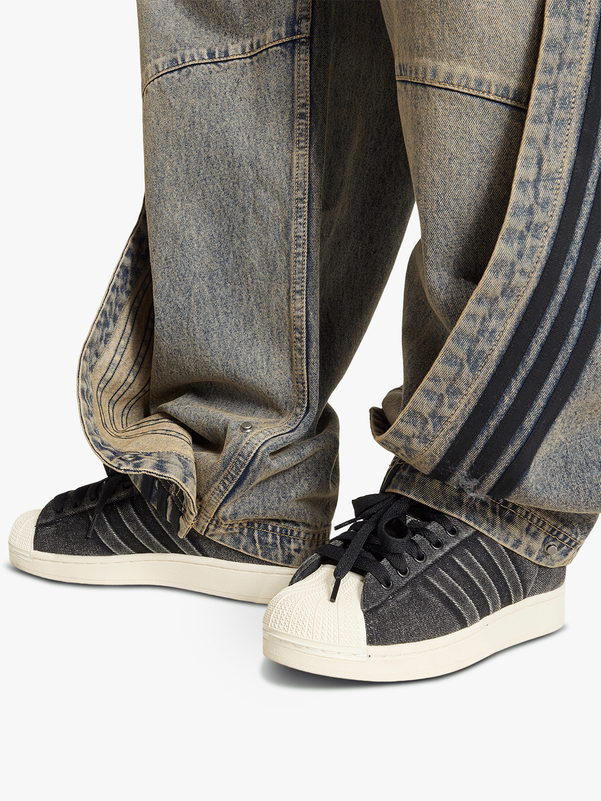 Adidas Women's Adilenium Banana Chalky Brown