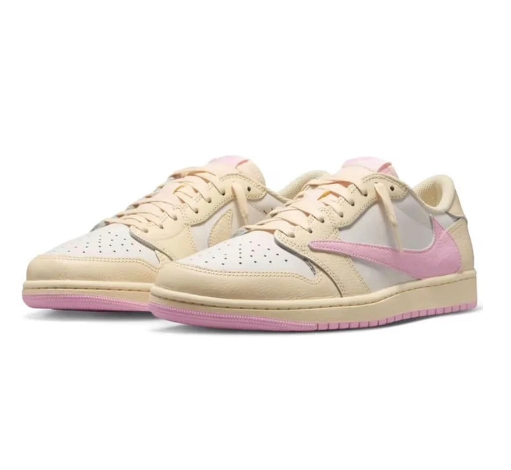AIR JORDAN 1 RETRO LOW OG SP TRAVIS SCOTT MUSLIN SHY PINK