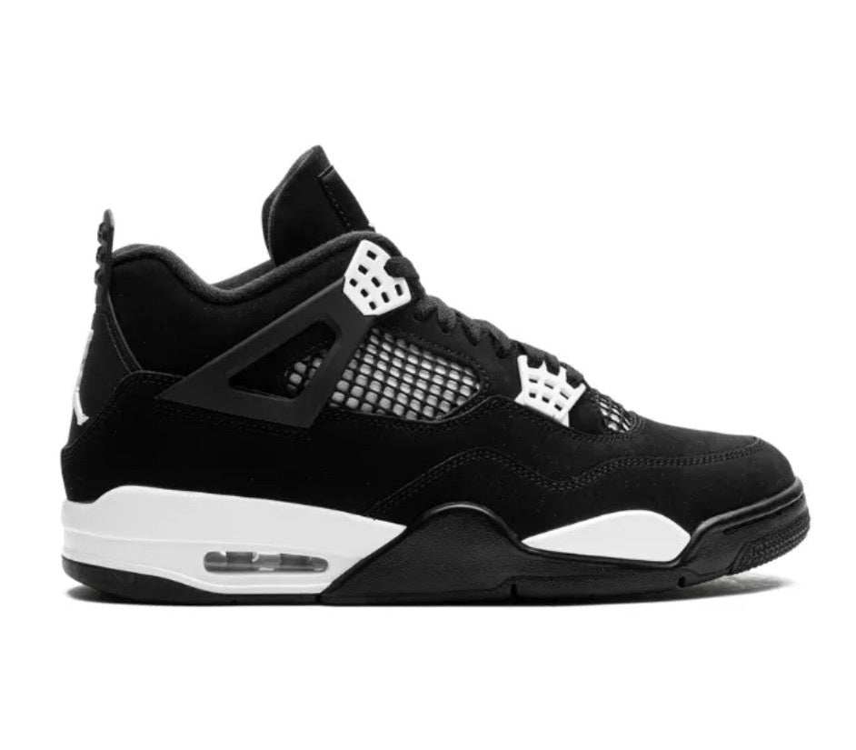Air Jordan 4 Retro “Thunder White”
