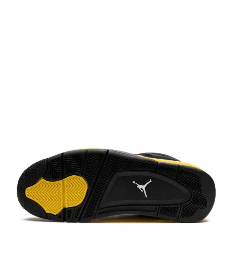 Air Jordan 4 Retro “Thunder”